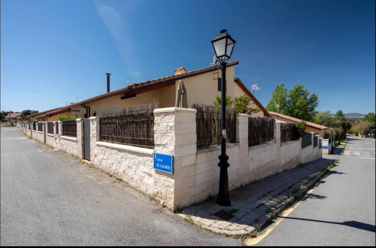 El Refugio De Segovia Βίλα Ituero y Lama Εξωτερικό φωτογραφία